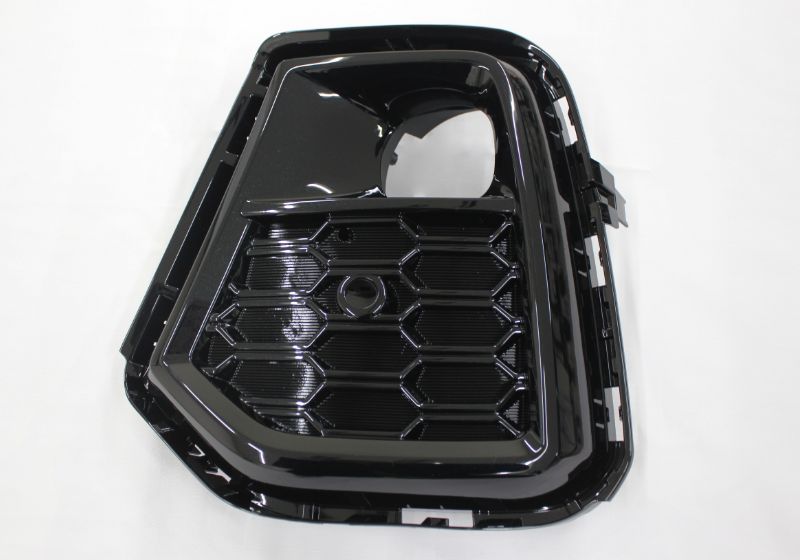 フォグランプカバーの製品写真